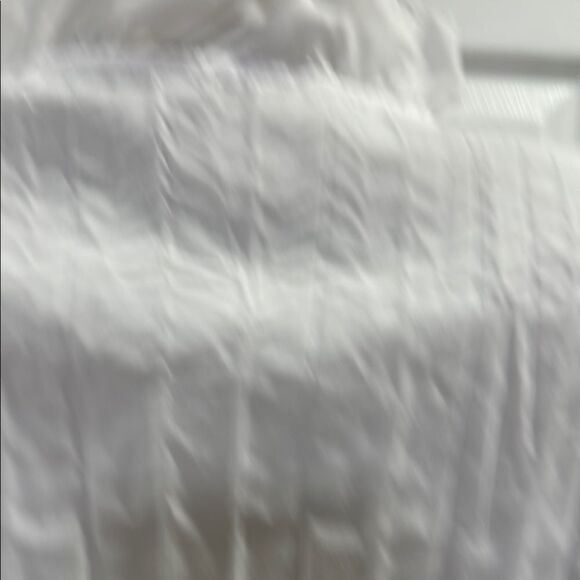 JUST WHITE CRINKLE BLOUSE. - Picture 7 of 8